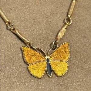 Elegant Gold Butterfly Pendant Necklace